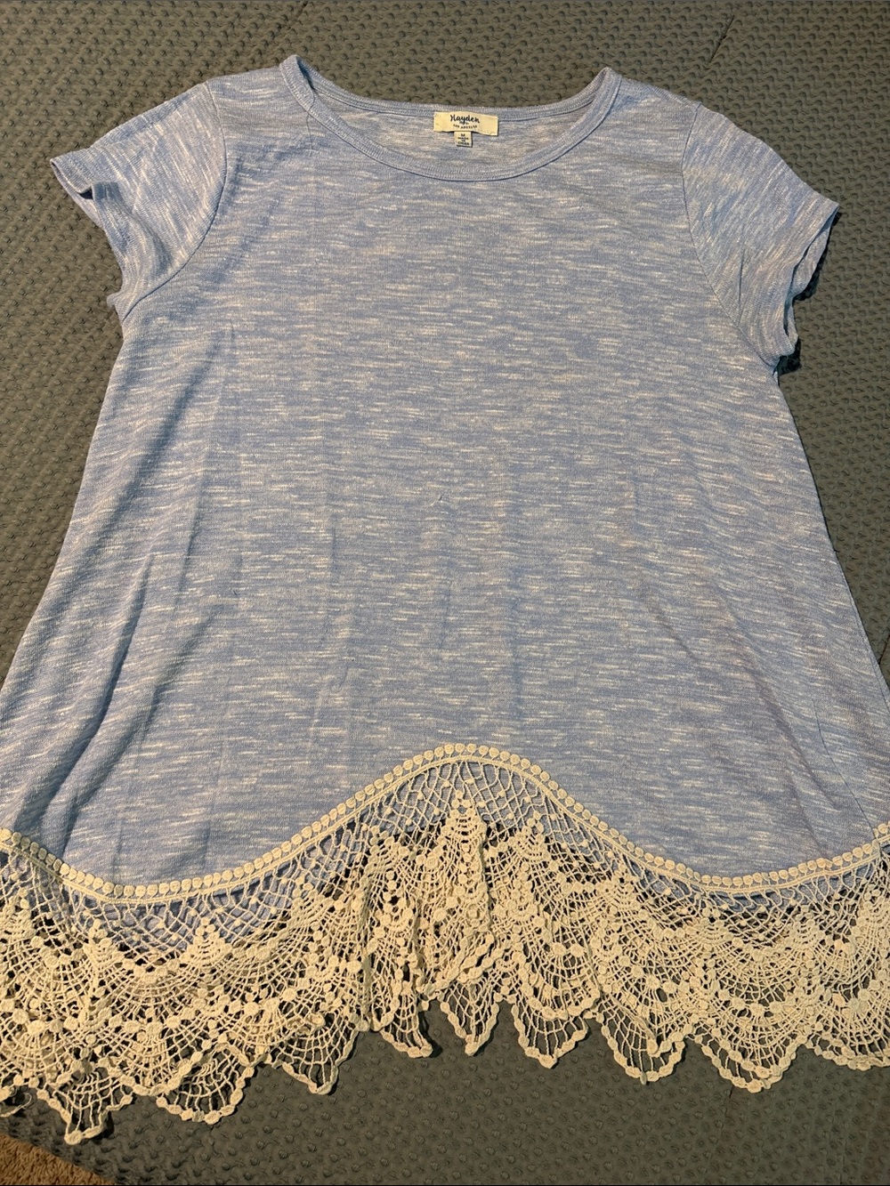 Hayden Heathered Light Blue Short Sleeve Top with Cream Lace Hem